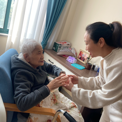 长期护理保险全国推进，医养结合慢病管理服务迎来爆发期